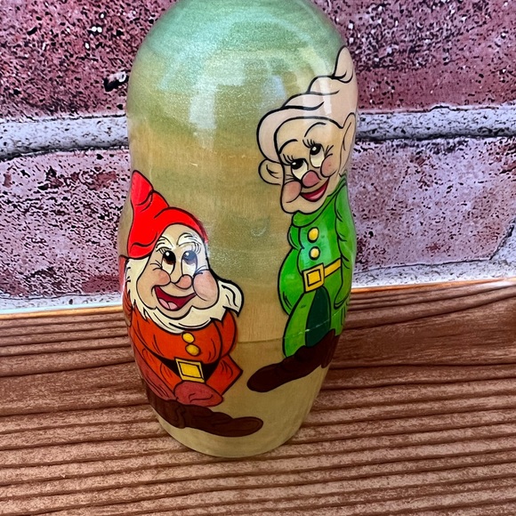 Vintage Russian Stacking - Nesting Dolls Snow White 7 pieces - Picture 10 of 12